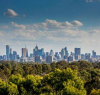 Cosy 1 Bedroom Apartment in Trendy Northcote - Accommodation Newcastle