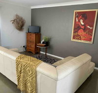 Cosy 1 Bedroom Unit With Views Of The City - Accommodation Newcastle