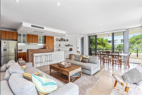 COTTON BEACH 94 - MID-FLOOR PENTHOUSE - Accommodation Newcastle 3