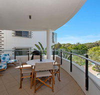 COTTON BEACH APARTMENT 35 - POOL VIEWS - Accommodation Newcastle