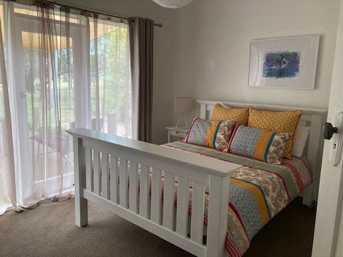 Country Retreat - Accommodation Newcastle 2