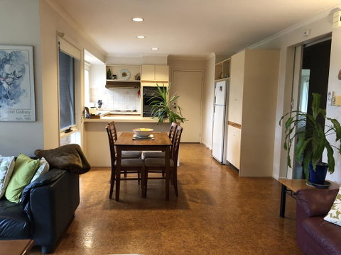 Countryside Retreat Spa Cottage Hepburn - Daylesford - Accommodation Newcastle 3