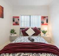 Cozy Duplex Home 3 Bdrms 1 Bath Sleeps 6