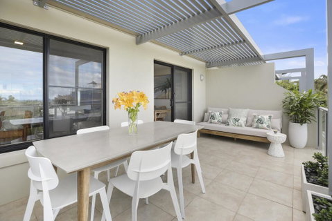Crystal Shores Sunshine Beach - Accommodation Newcastle 3