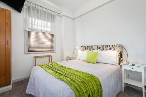 Cumquat House - Accommodation Newcastle 3