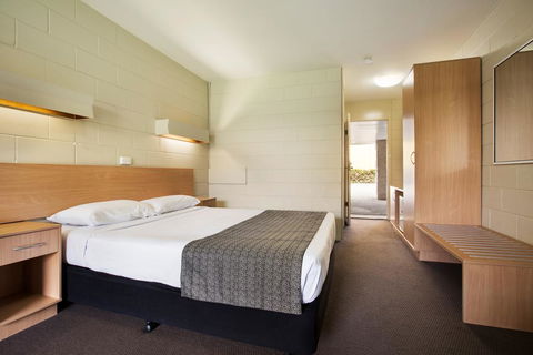 Dalrymple Hotel - Accommodation Newcastle 1