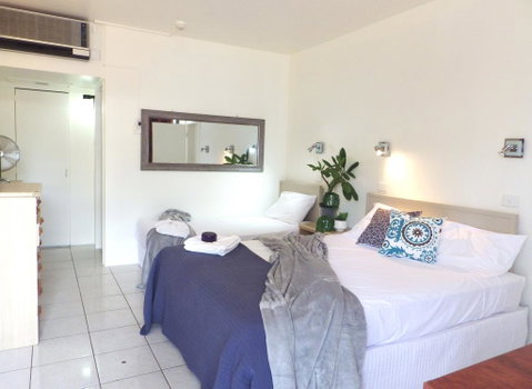 Darwin Poinciana Inn - Accommodation Newcastle 2