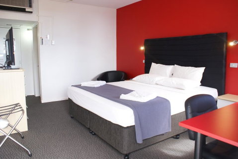 Darwin Poinciana Inn - Accommodation Newcastle 1