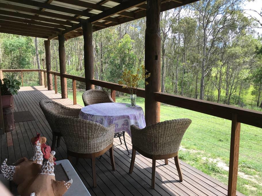 Delaneys Creek QLD Accommodation Newcastle