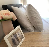 Delicate and Peaceful Bundoora Townhouse 11-R4 - Accommodation Newcastle