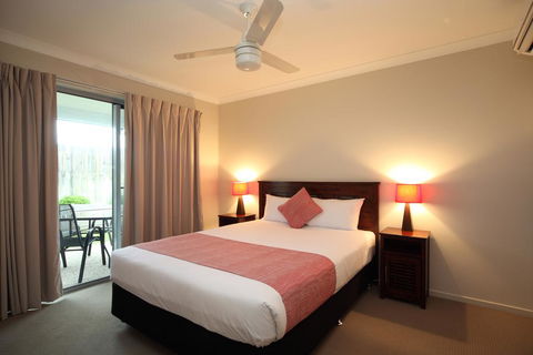 Direct Hotels - Villas On Rivergum - Accommodation Newcastle 3