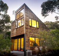 DULC Cabins - Accommodation Newcastle