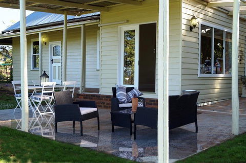 Eagle's View Bed & Breakfast - Accommodation Newcastle 1