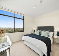 East Mirvac Building with Convenient Living - Accommodation Newcastle