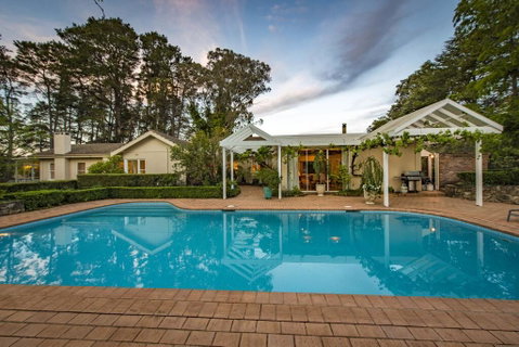 Edith Holiday House - Accommodation Newcastle 0