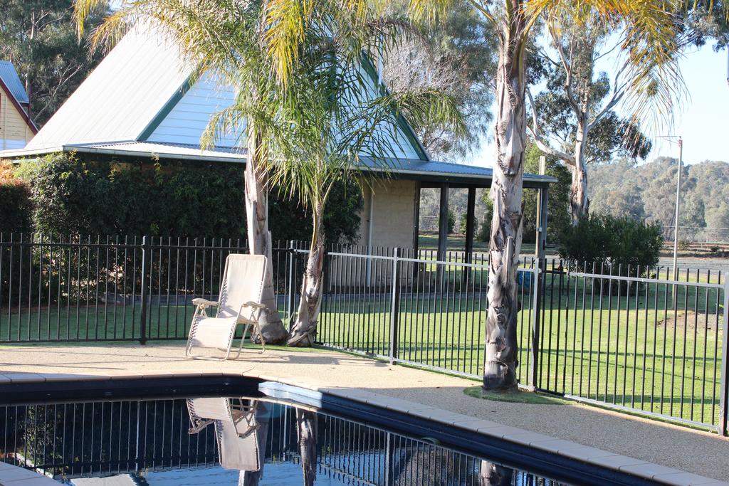 Echuca West VIC Accommodation Newcastle