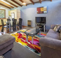 Eliza Lee 3 - Comfortable for the budget savvy - Accommodation Newcastle