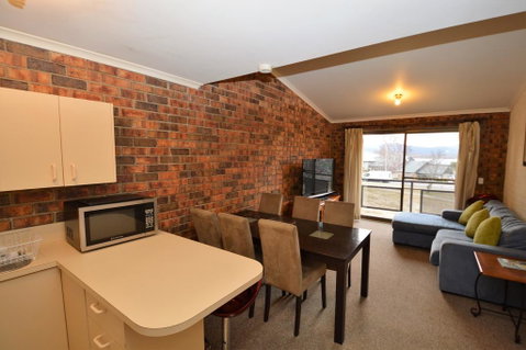 Ellswood 6 - Accommodation Newcastle 1