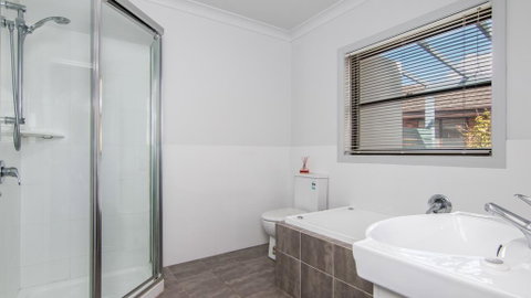 Elouera 23 - Accommodation Newcastle 1