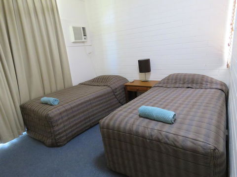 Emerald Gardens Motel & Apartments - Accommodation Newcastle 2
