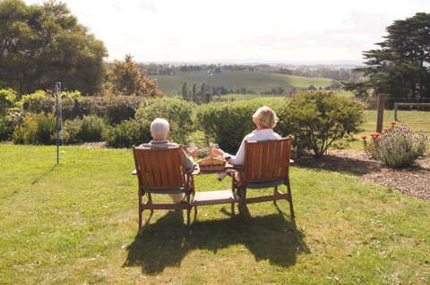 Emerald Hills Cottage - Accommodation Newcastle 3