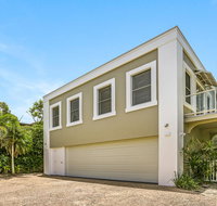 Enjoy the views Sunshine Beach - Accommodation Newcastle