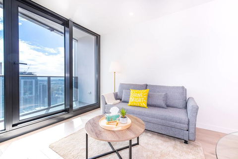 EQ Tower Luxury 1 Bedroom Central Melbourne - Accommodation Newcastle 2