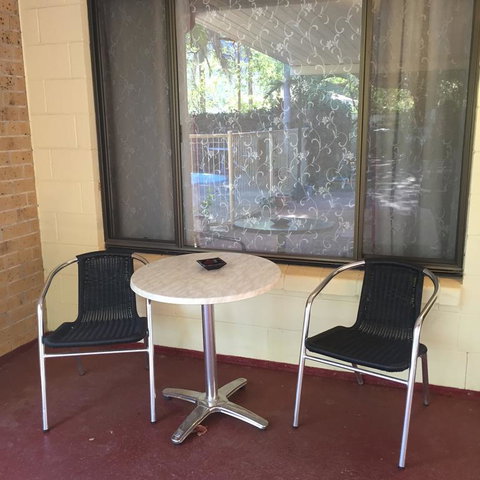 Esk Motel - Accommodation Newcastle 3