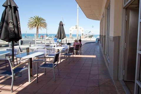 Esplanade Hotel Adelaide - Accommodation Newcastle 3