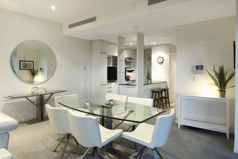 Eureka Tower - Accommodation Newcastle 3