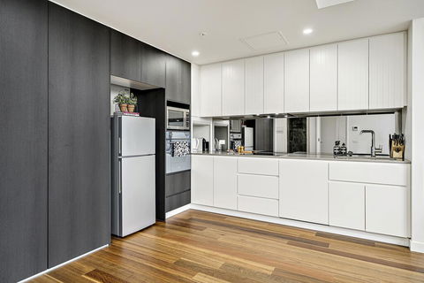 Executive City-centre Apartment With Parking - Accommodation Newcastle 2