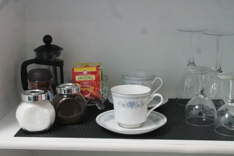 Factory Lane B&B - Accommodation Newcastle 2
