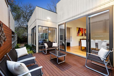 FAIRSEA RETREAT - RYE - Accommodation Newcastle 3