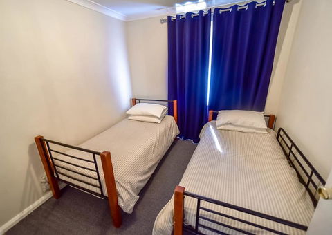 Family Breaks - Accommodation Newcastle 1