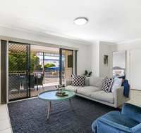 Family-Size Duplex in Quiet Neighbourhood - Accommodation Newcastle