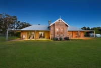 Book Canyonleigh Accommodation Vacations Accommodation Newcastle Accommodation Newcastle