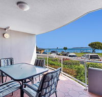 Florentine Unit 2/11 Columbia Close - Accommodation Newcastle