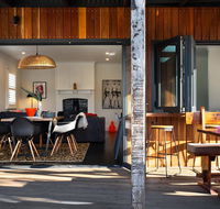 Fontaine - Accommodation Newcastle