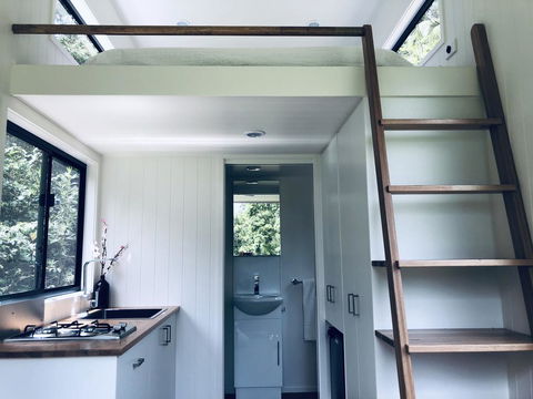 Francisco D'Anconia Tiny House - Accommodation Newcastle 1