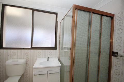FRASERS COTTAGE- 23 Castle St Laurieton - Accommodation Newcastle 1