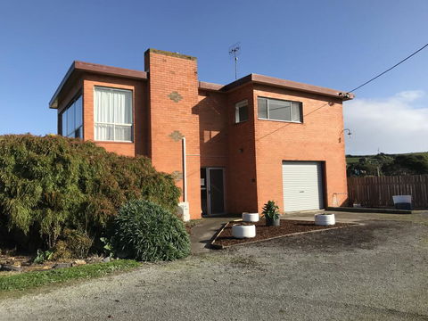 Fred's Place - Accommodation Newcastle 1