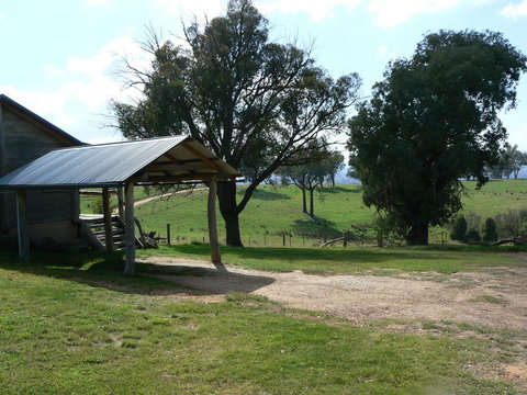 Gaddleen Grove Cottages - Accommodation Newcastle 1