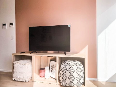 Glamorous Southbank Home W/ Free Wifi - Accommodation Newcastle 2