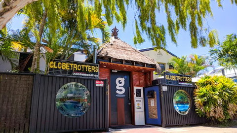 Globetrotters International - Accommodation Newcastle 0