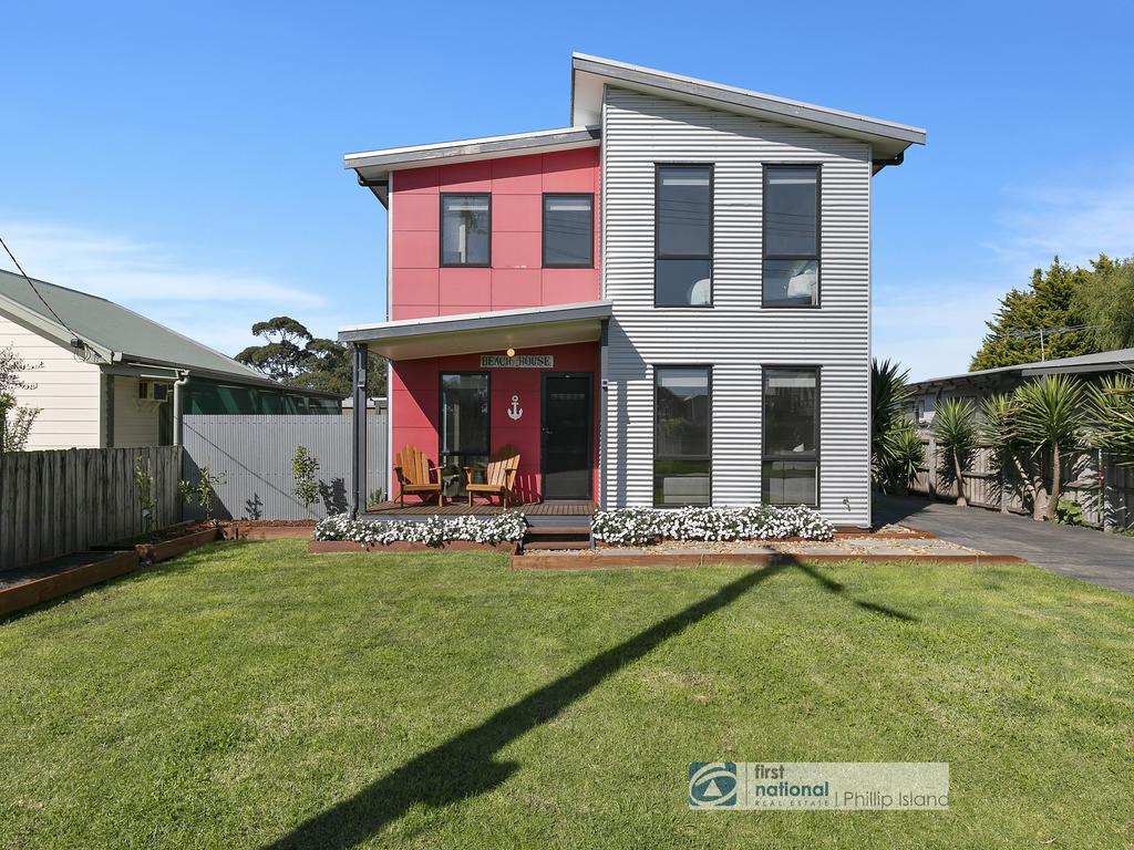 Cowes VIC Accommodation Newcastle