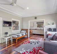 Government Road 102 - Accommodation Newcastle