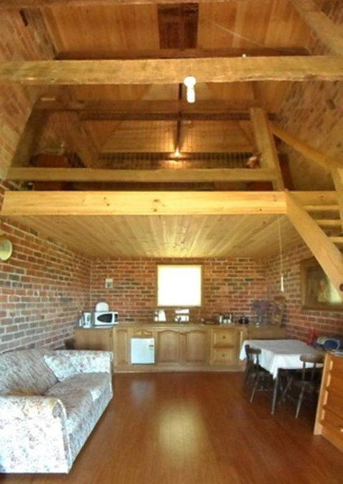 Grampians Historic Tobacco Kiln - Accommodation Newcastle 3