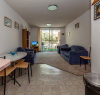 Gretel Lodge Unit 4/1 Gretel Close - Accommodation Newcastle