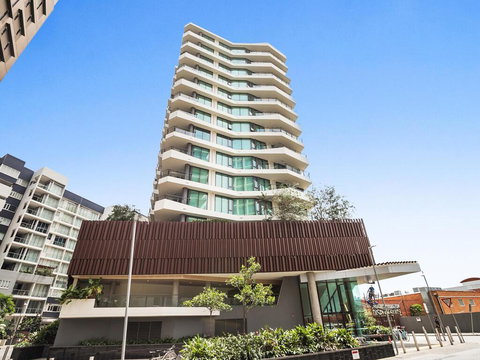 HARBOURSIDE- Hosted By: L'Abode Accommodation - Accommodation Newcastle 3