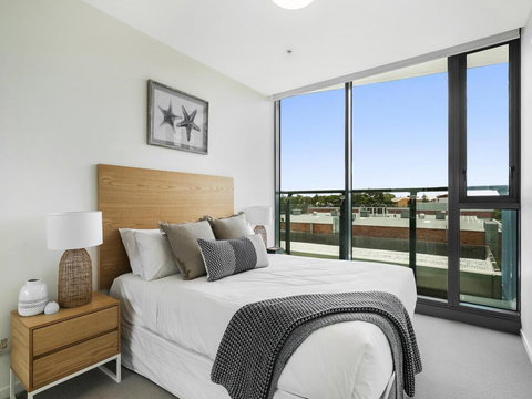 HARBOURSIDE- Hosted By: L'Abode Accommodation - Accommodation Newcastle 2